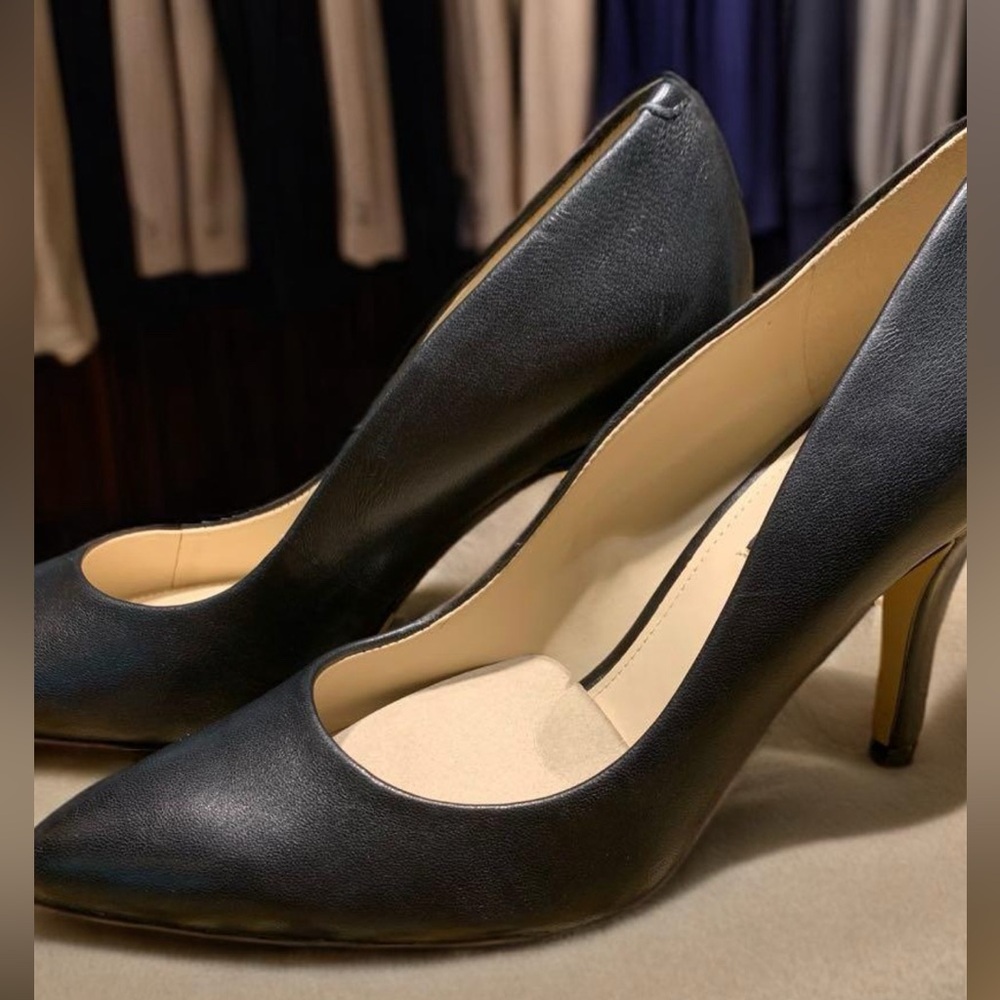 NINE WEST EZRA POINTY TOE PUMPS BLACK LEATHER NWOT Size 7.5